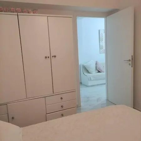 Appartement Teos App